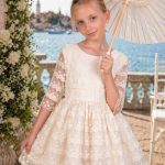 Vestido niña ceremonia beige con encaje y tul elegante  | Vestido arras niña