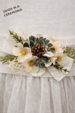 Vestido niña ceremonia elegante gris y blanco con tul y flores - Imagen 6