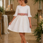 Vestido niña ceremonia bambula blanco con fajín de tul rosa elegante | Manga francesa