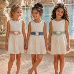 Vestido niña ceremonia elegante de bambula con lazo de tul (azul, rosa o verde) y detalle floral
