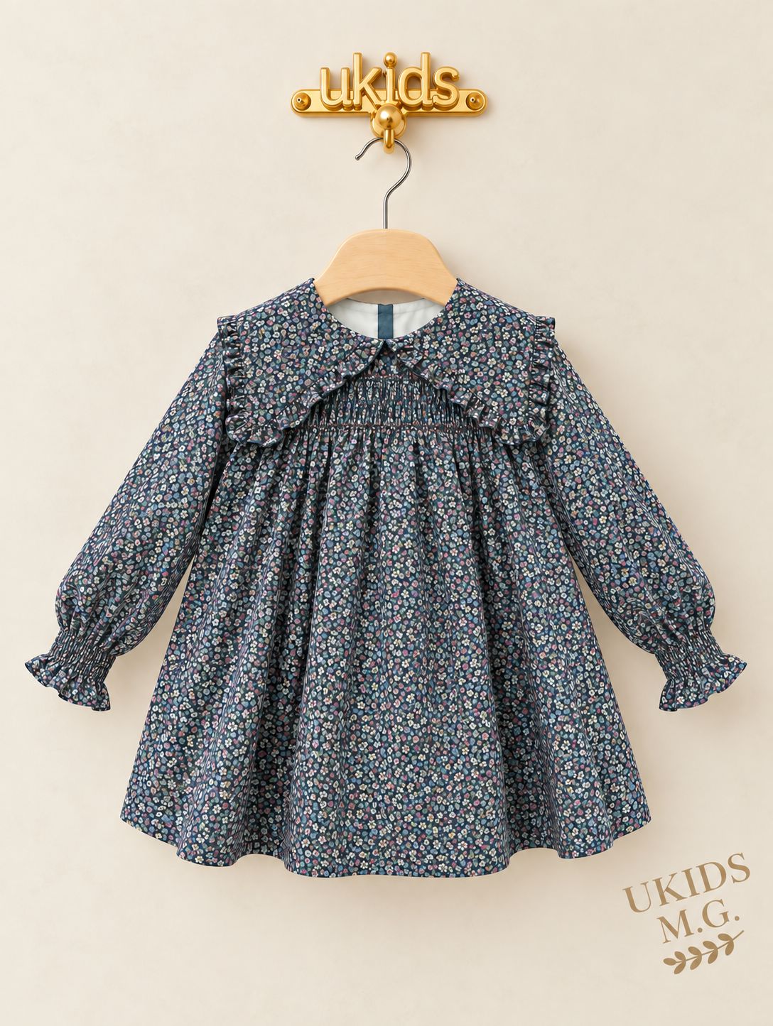 Vestido niña color porcelana