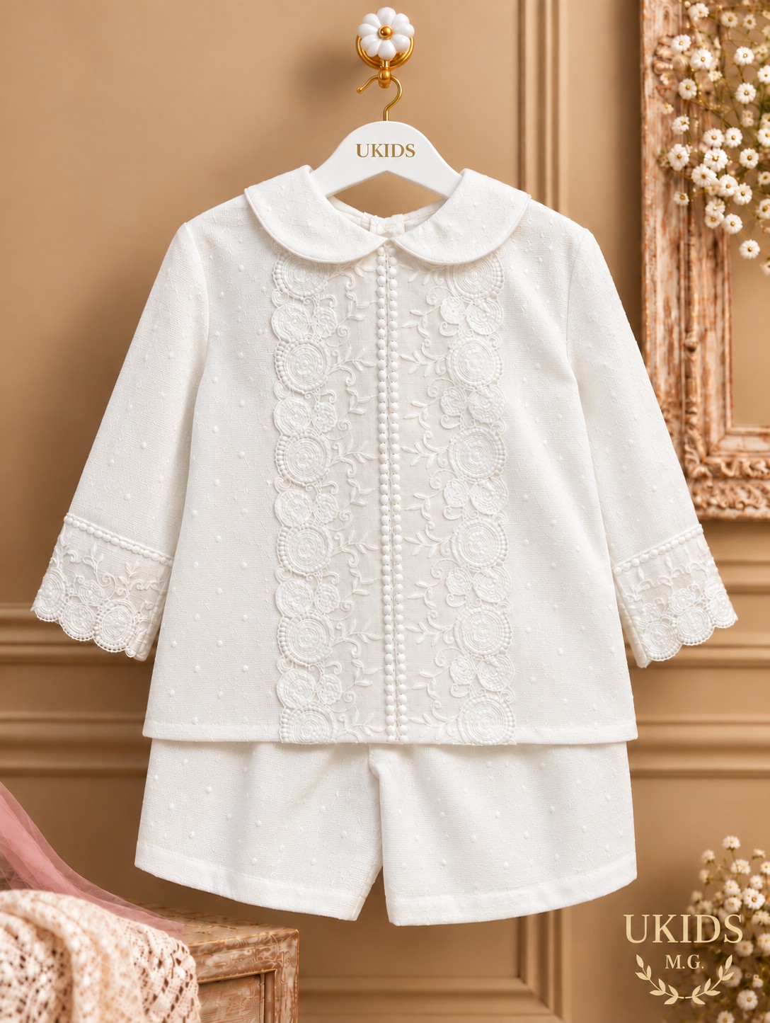 Conjunto bebé plumeti con tul y puntilla para bautizo
